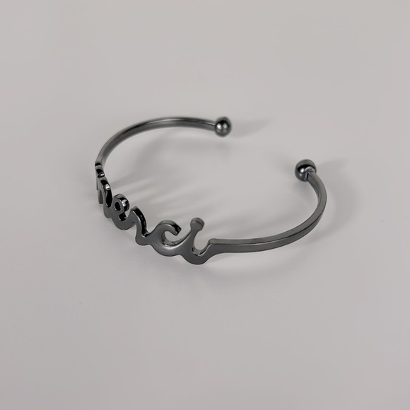 Anthropologie Merci Love Note Bracelet gunmetal - Picture 4 of 8